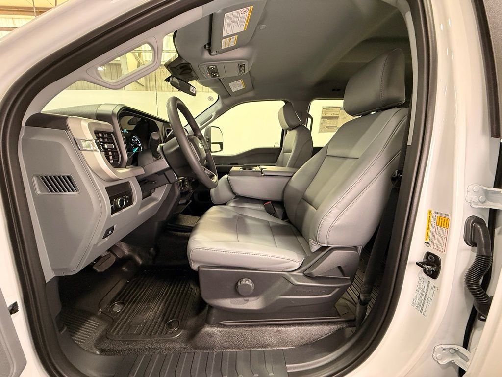 New 2026 White Ford XL image 15