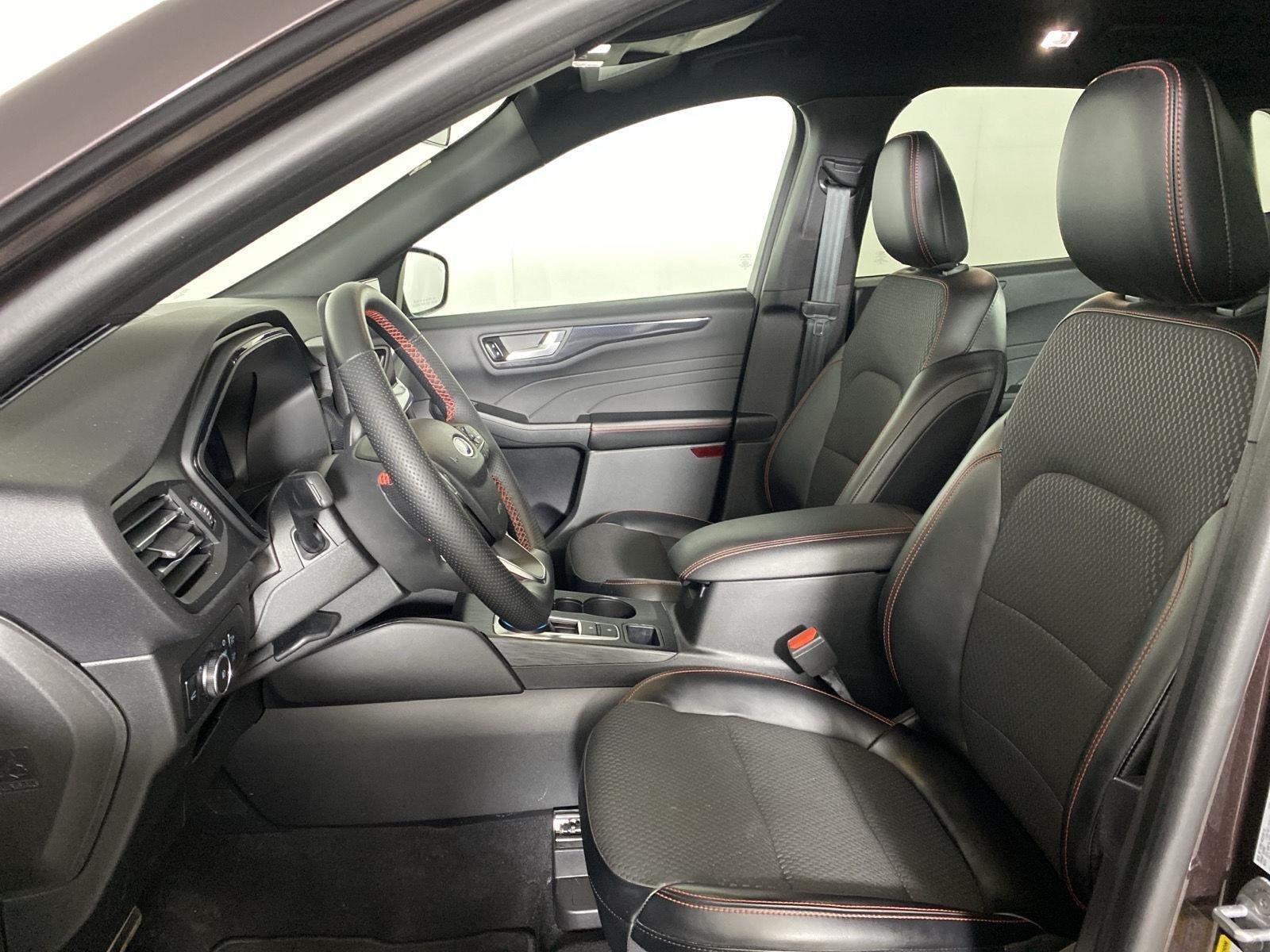 Used 2023 Cinnabar Red Ford ST-Line Select image 13