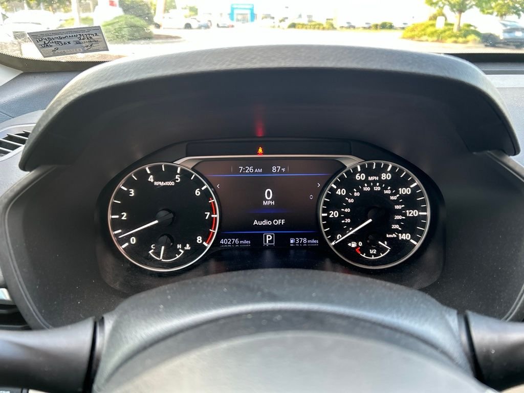 Used 2022 Black Nissan 2.5 SV image 16
