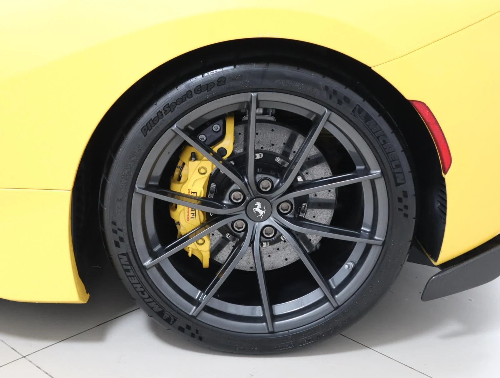 Used 2019 Giallo Modena Ferrari Coupe image 19