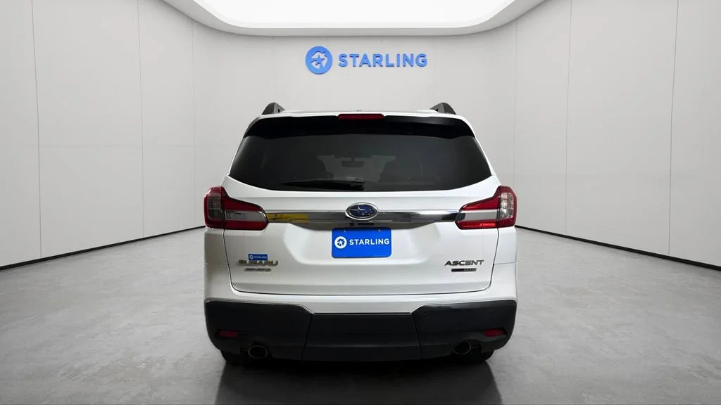 Used 2019 White Subaru Limited image 7