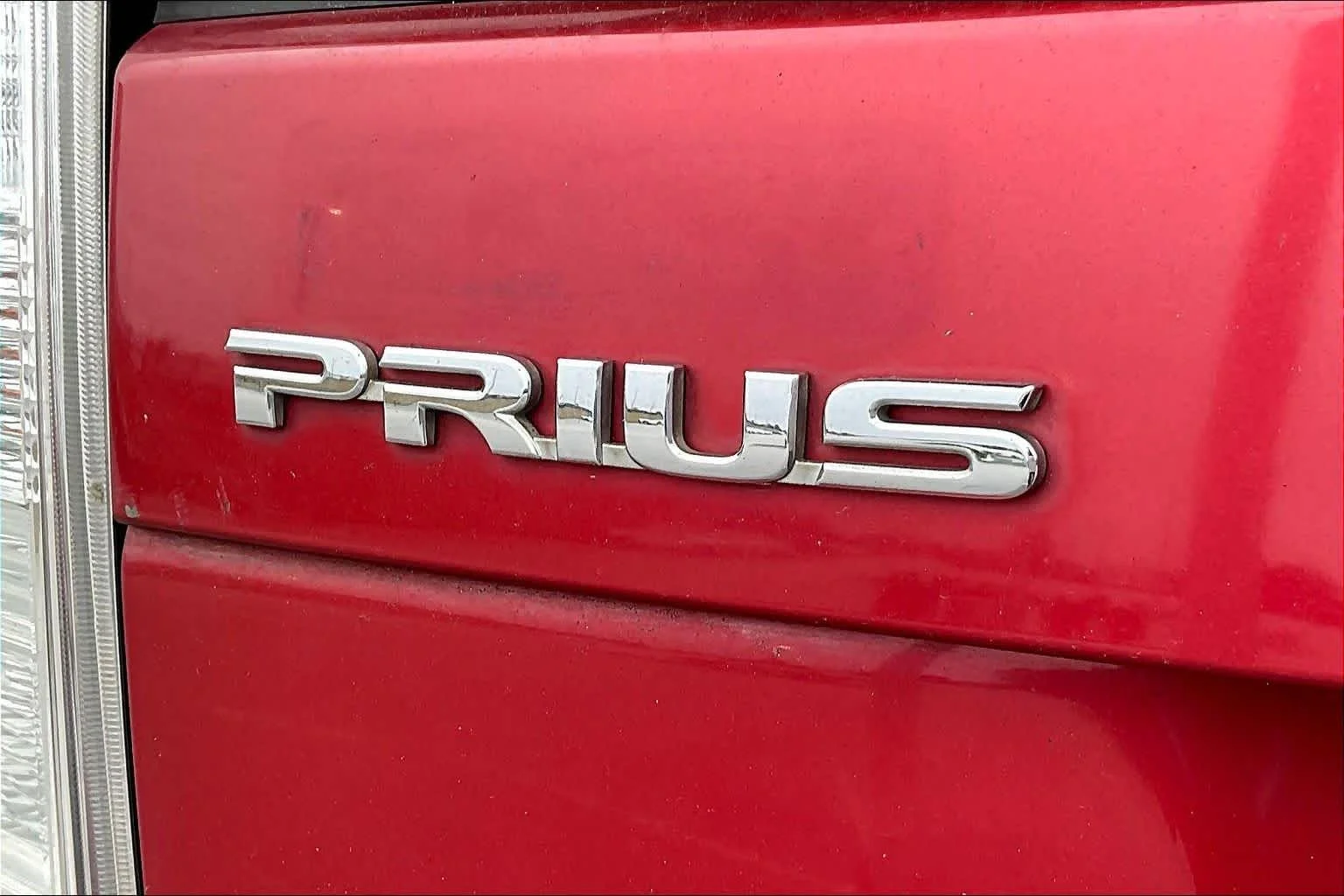 Used 2010 Barcelona Red Metallic Toyota III image 30