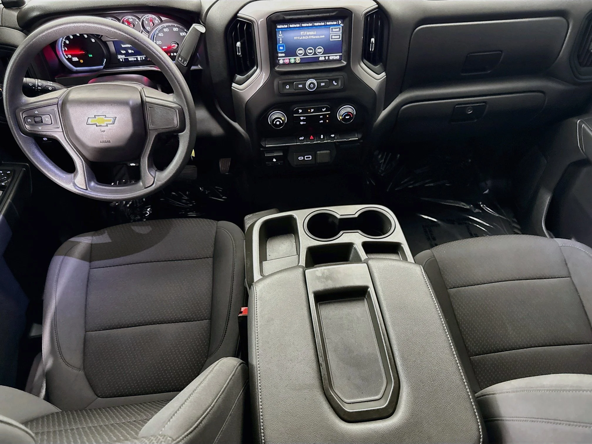 Used 2022 SUMMIT WHITE Chevrolet Custom image 24
