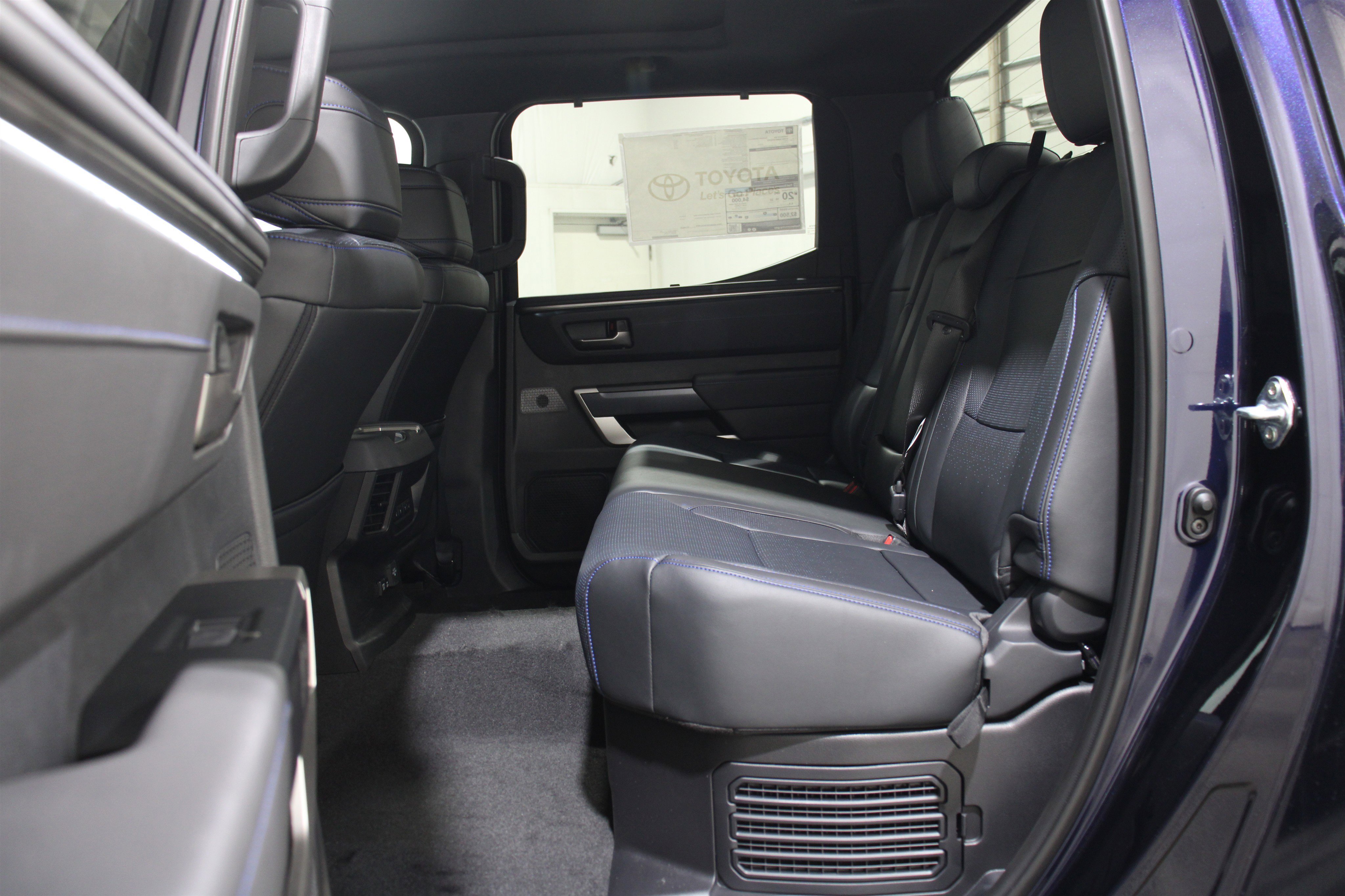 2026 Toyota Tundra Platinum - Photo 23