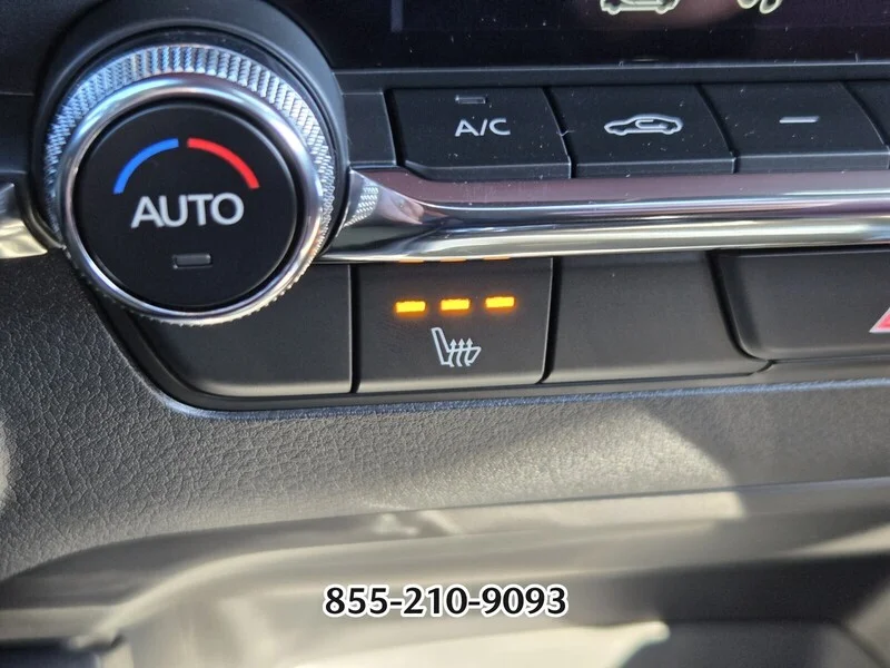2026 Mazda Mazda3 Premium - Photo 17