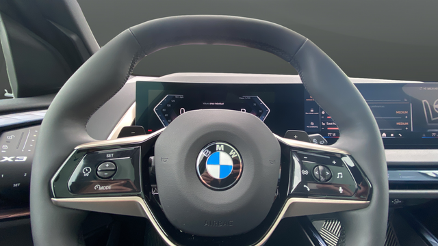 Used 2025 Alpine White BMW 30 xDrive image 16