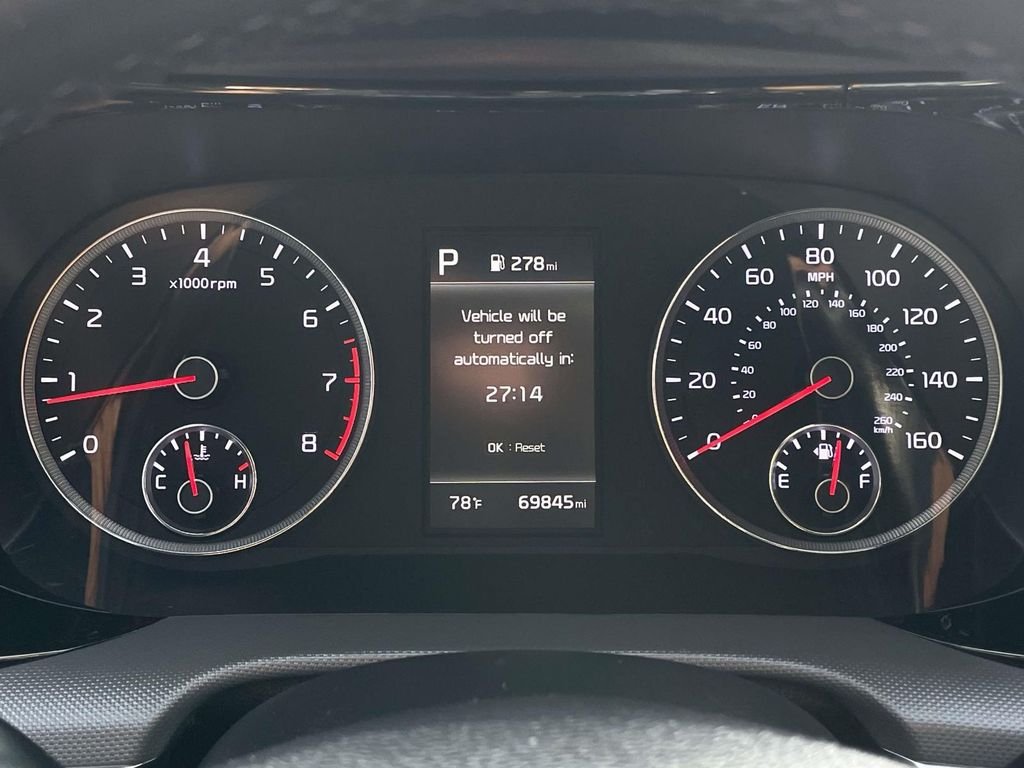 Used 2024 Glacial White Pearl Kia GT-Line image 14