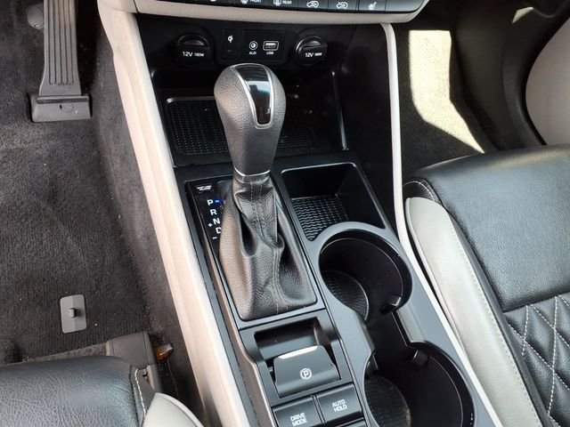 Used 2019 Silver Hyundai Sport image 24
