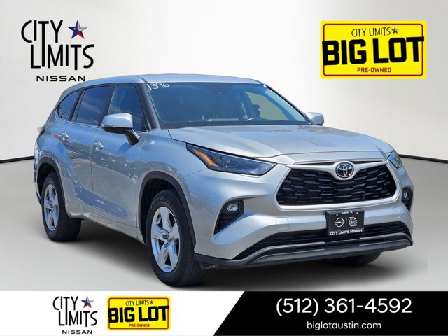 Pre-Owned 2023 Toyota Highlander LE