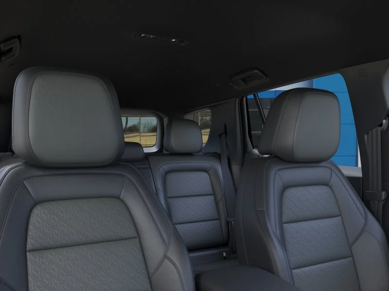 2027 Chevrolet Equinox LT - Photo 24