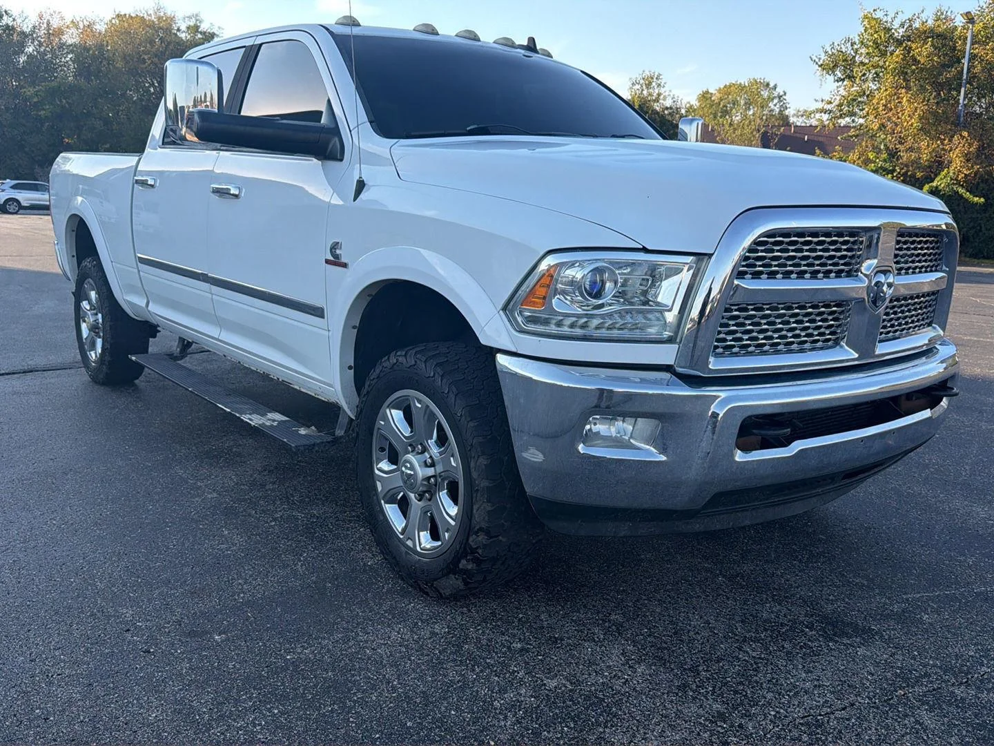 Used 2015 Bright White Clearcoat Ram Laramie image 3