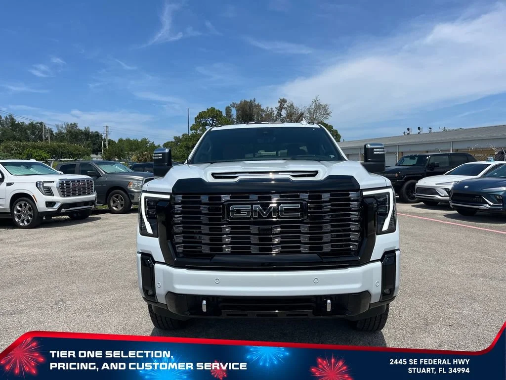 New 2026 Glacier White Tricoat GMC Denali Ultimate image 3