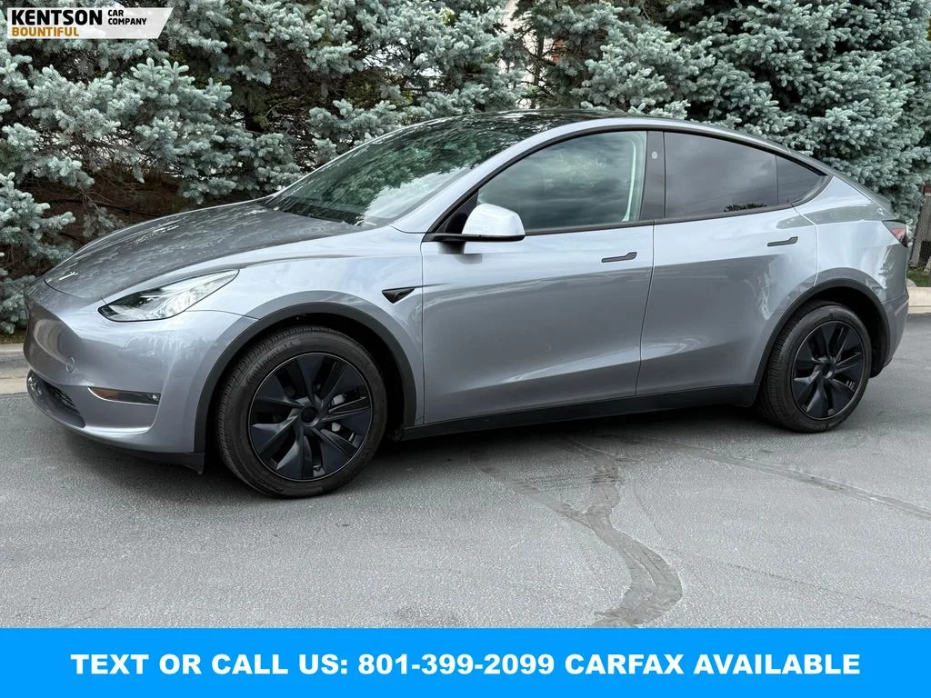 2024 Tesla Model Y Long Range Dual Motor All-Wheel Drive's photo