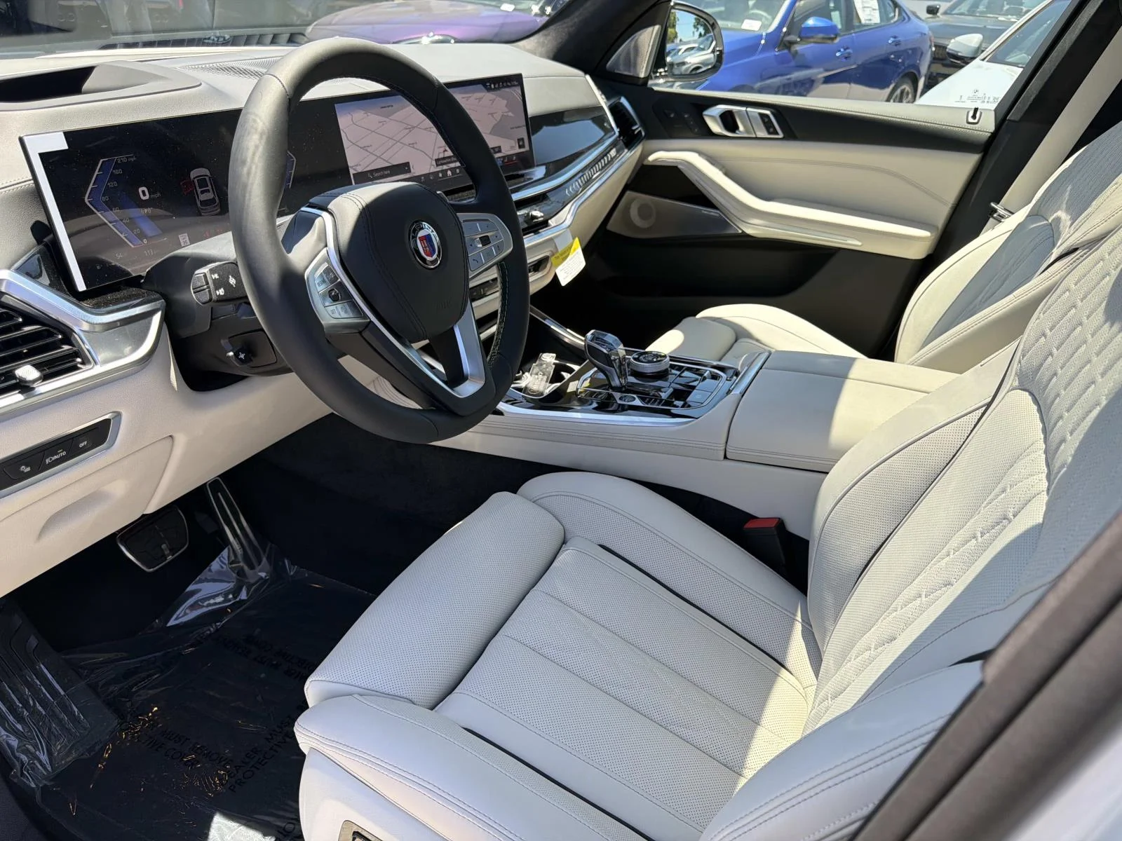 New 2026 Mineral White Metallic BMW ALPINA XB7 image 16