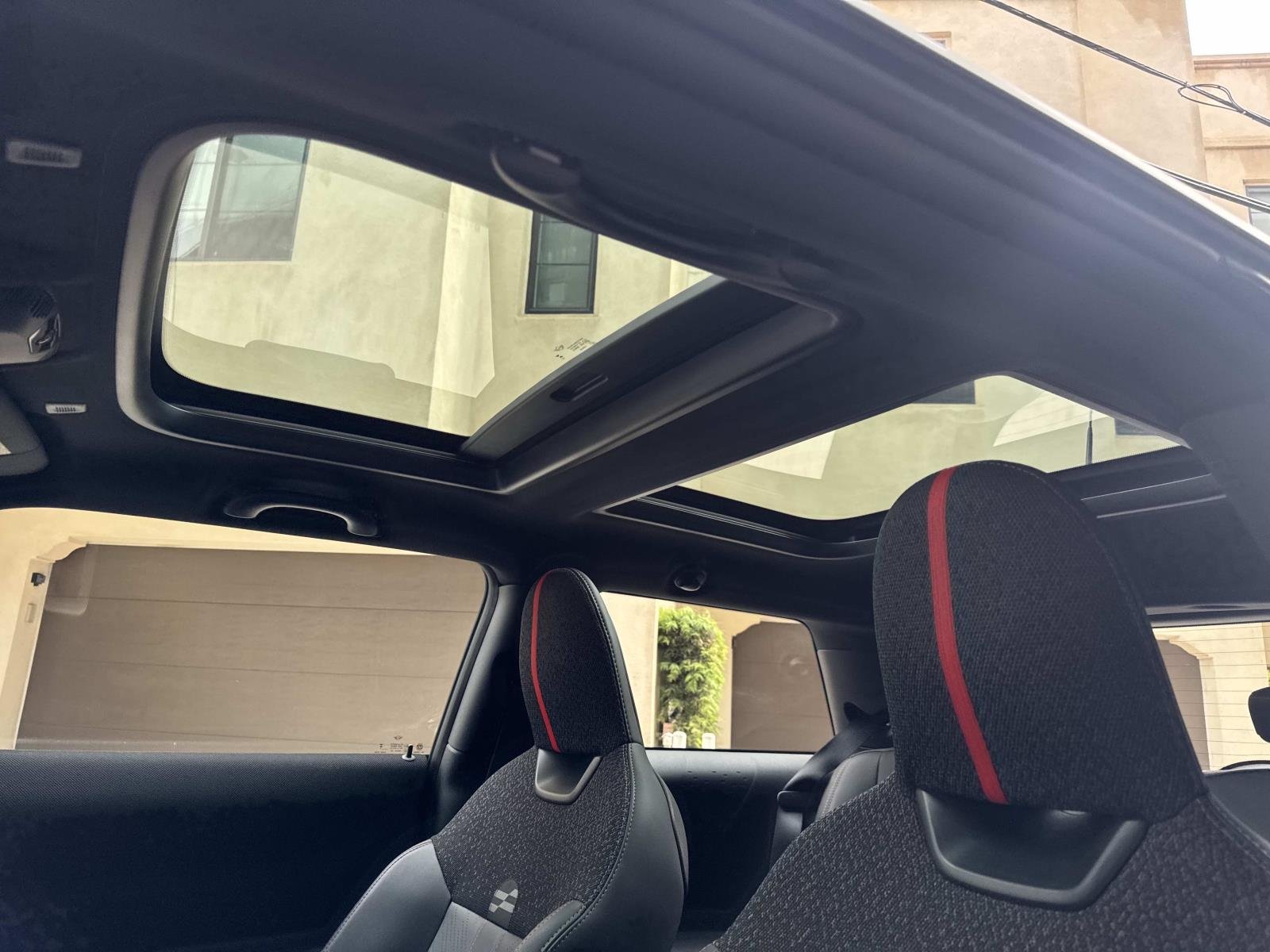 2025 MINI Hardtop 2 Door John Cooper Works - Photo 11