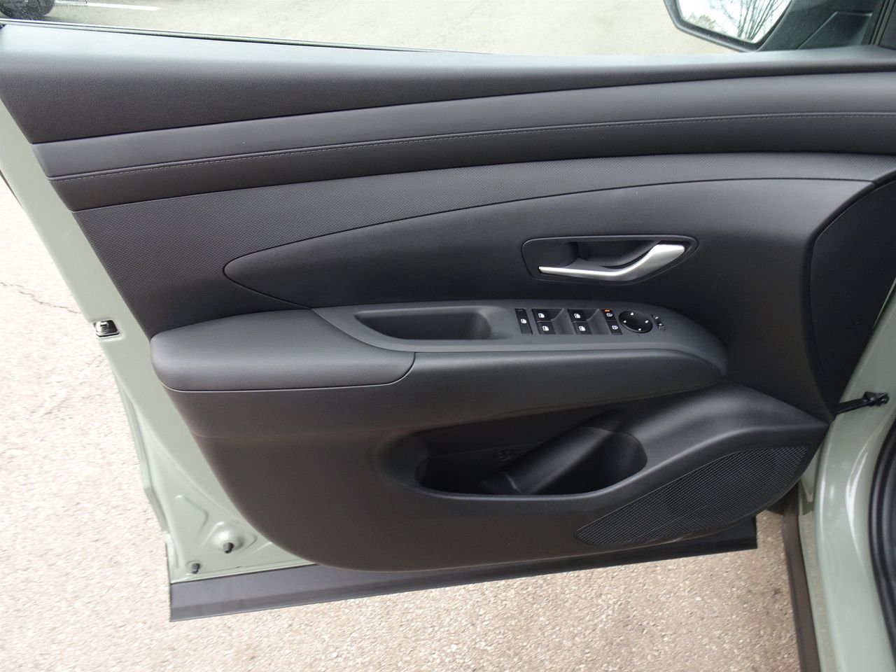 New 2026 Green Hyundai SEL AWD image 12