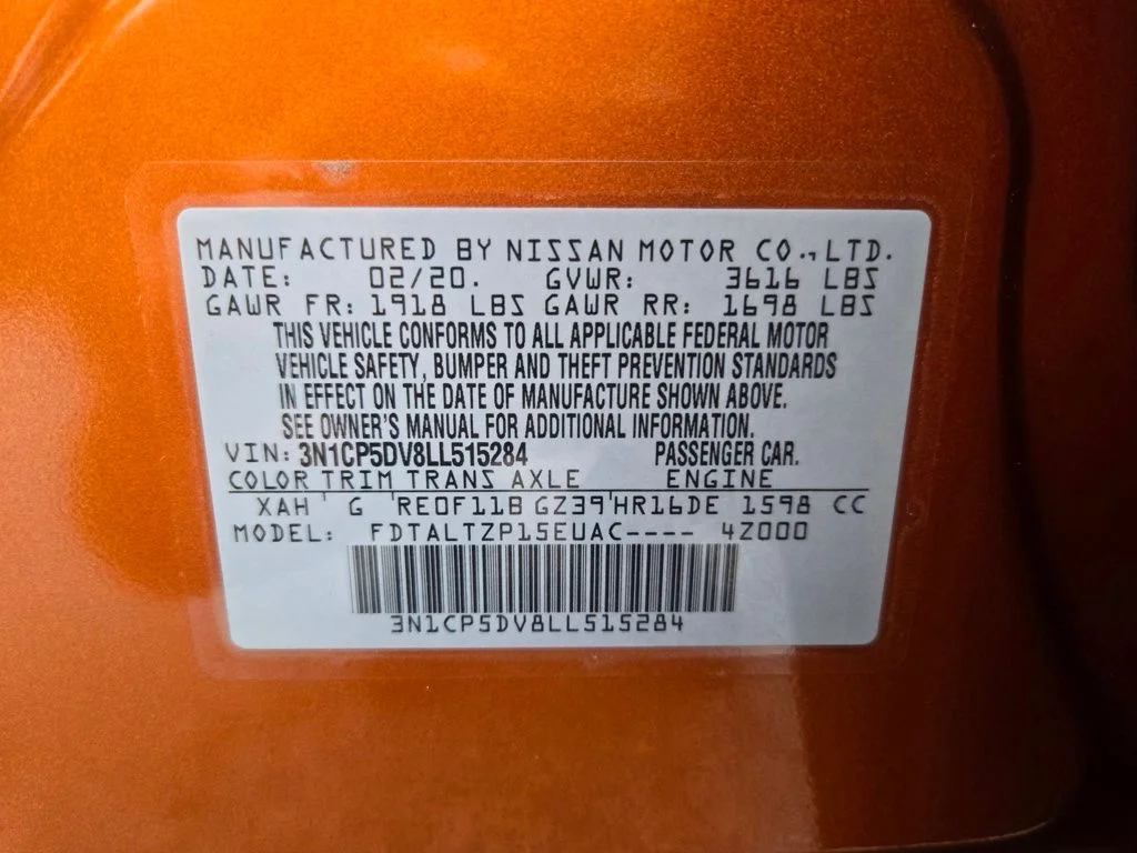 Used 2020 Orange Nissan SR image 28