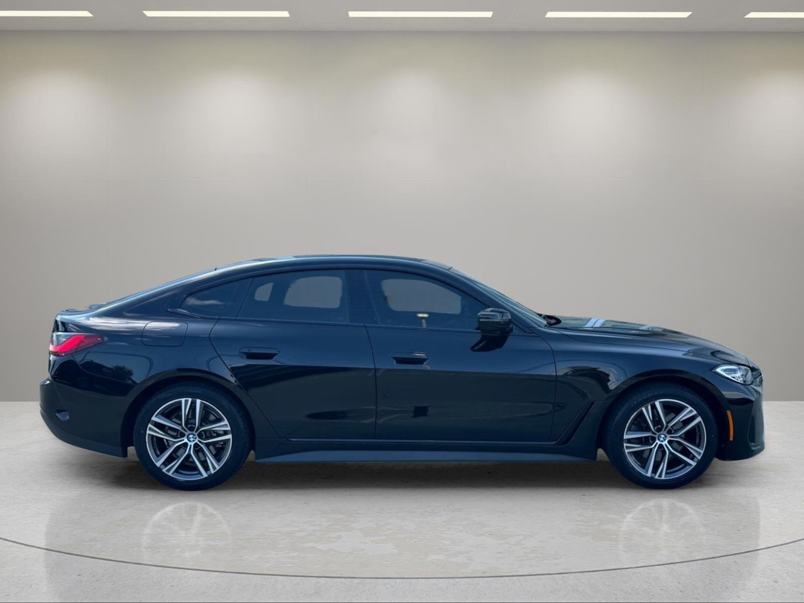 Used 2023 Jet Black BMW 430i image 6