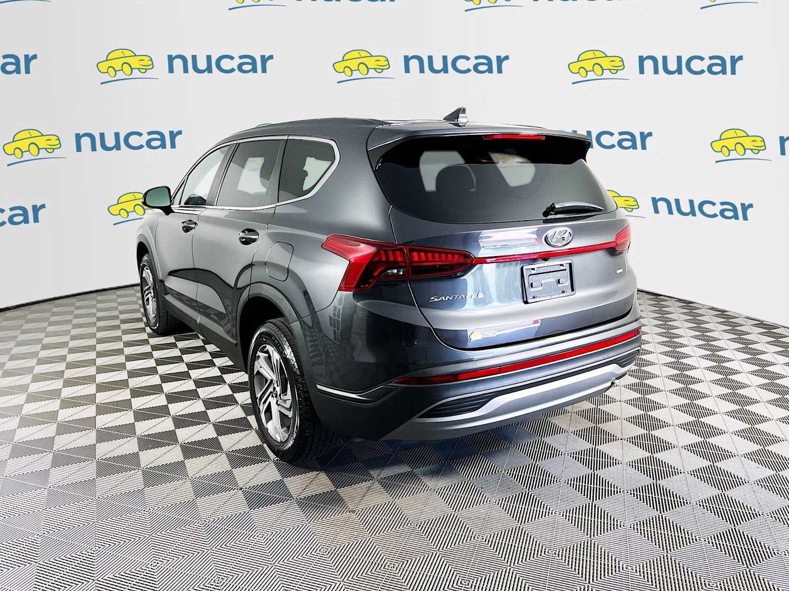 Used 2023 Portofino Gray Hyundai SE image 5