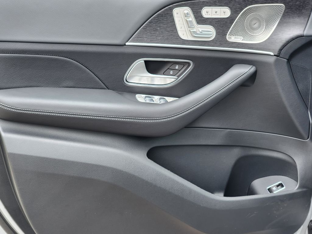 New 2026 MANUFAKTUR Alpine Grey Mercedes-Benz GLS450 4MATIC® image 12