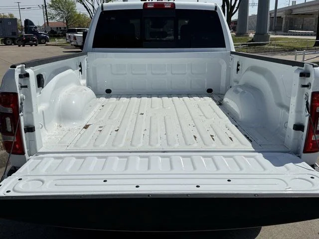 Used 2024 White Ram Laramie image 28