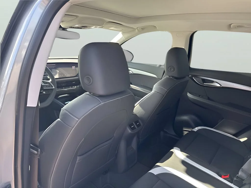 2026 Buick Envision Sport Touring - Photo 26