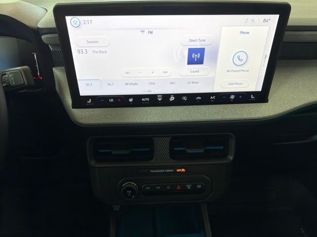 New 2026 Oxford White Ford XLT image 28