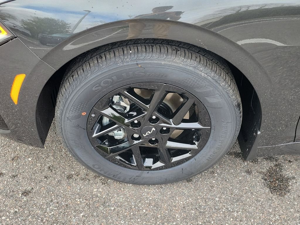 New 2026 Interstellar Gray Kia LXS image 36