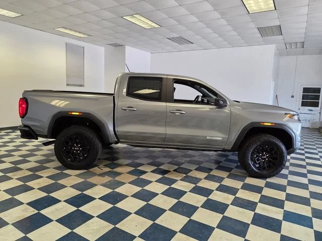 New 2026 Sterling Metallic GMC Elevation image 9