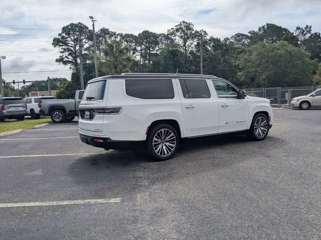 Used 2024 White Jeep Series III image 3