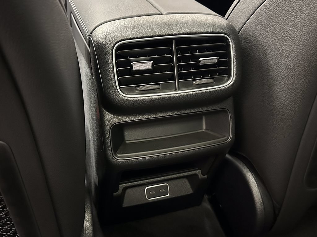 New 2026 MANUFAKTUR Silicon Grey Mercedes-Benz GLE 350 image 65
