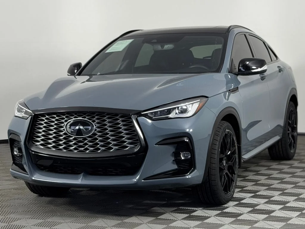 Used 2023 Slate Gray INFINITI LUXE image 3