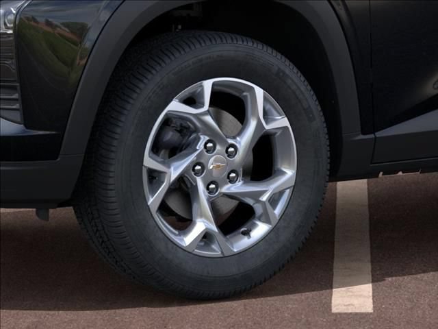 2026 Chevrolet Trax LS - Photo 9