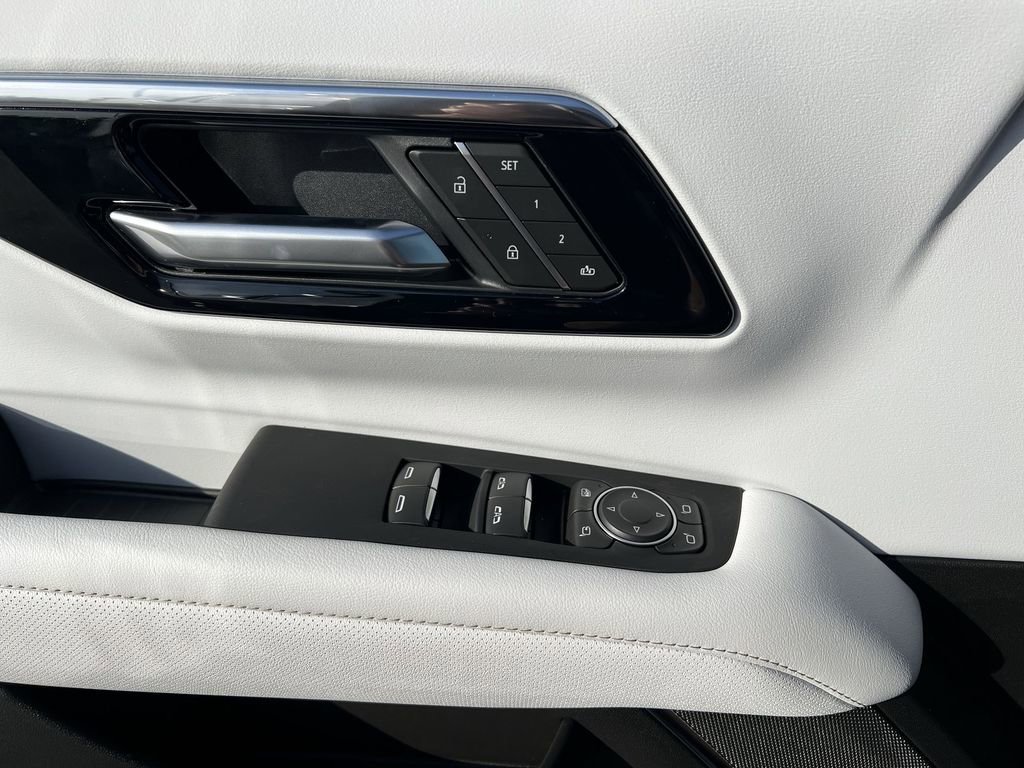2026 Chevrolet Tahoe Premier - Photo 15