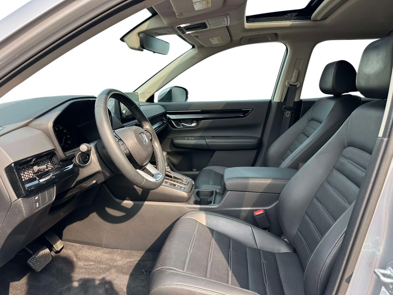 Certified Used 2024 Gray Honda EX-L image 20