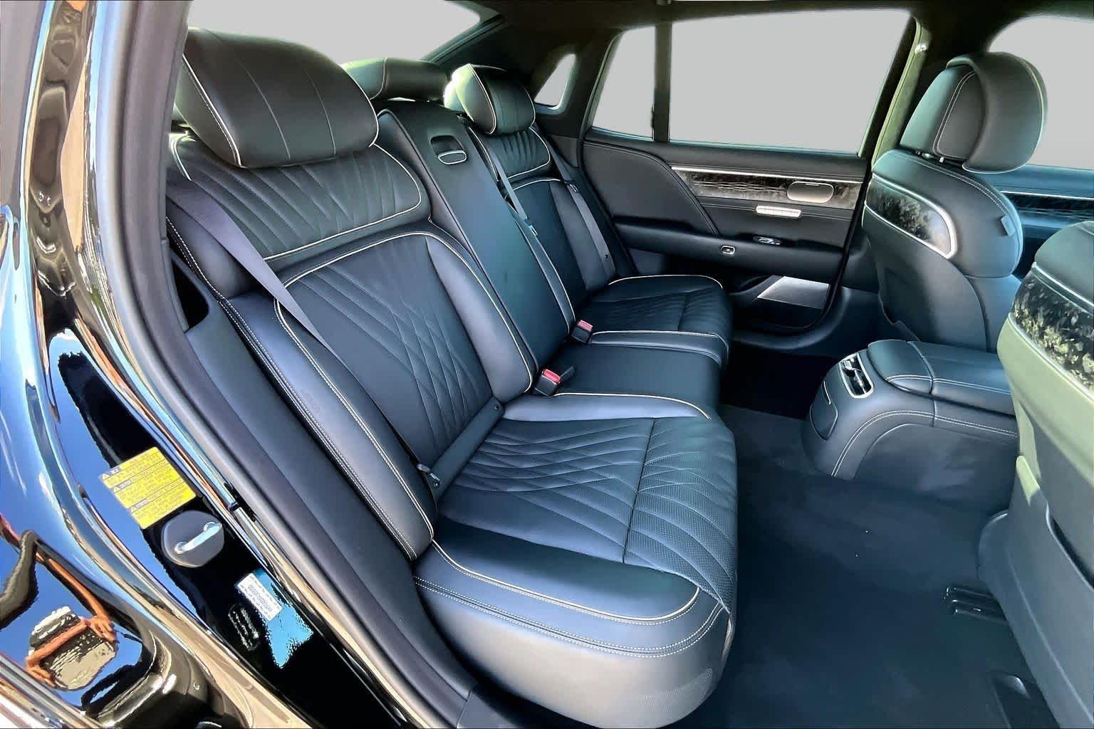 Used 2024 Maui Black Genesis e-SC image 21