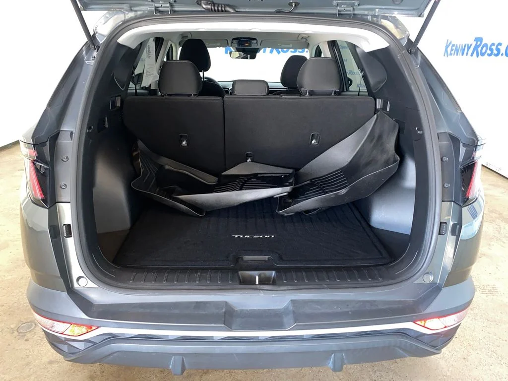 Used 2022 Gray Hyundai SEL image 20
