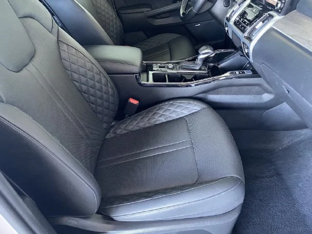2023 Kia Sorento X-Line SX-P - Photo 10