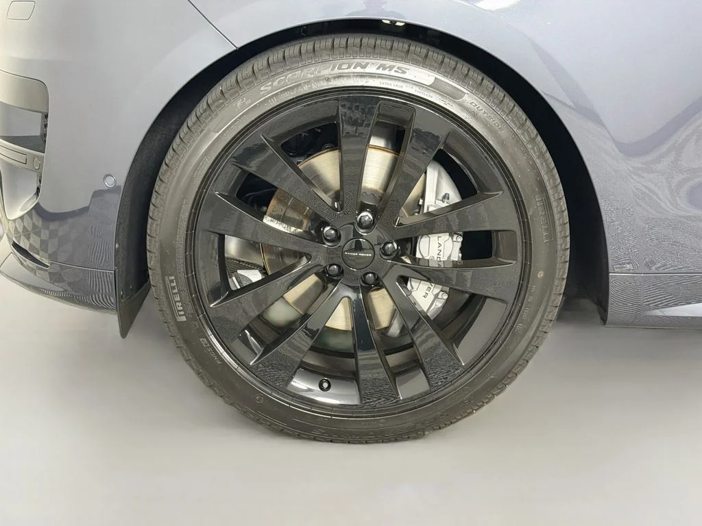 New 2026 Varesine Blue Land Rover Dynamic SE image 33