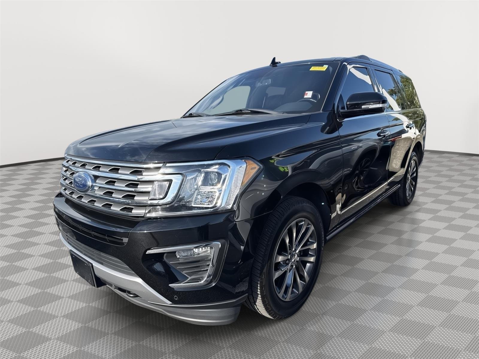 Used 2018 Shadow Black Ford Limited image 2