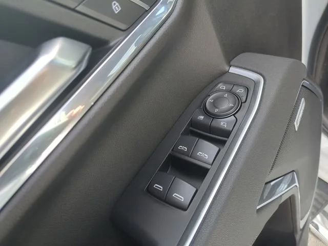 New 2026 Summit White GMC SLT image 12