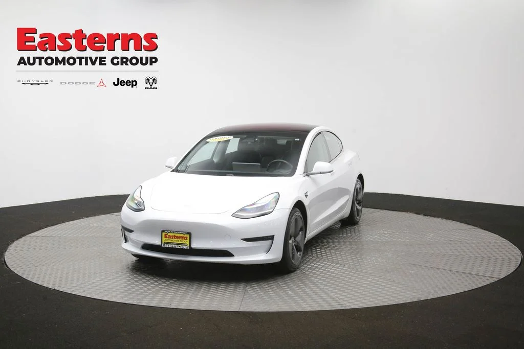 Used 2018 White Tesla Long Range image 48