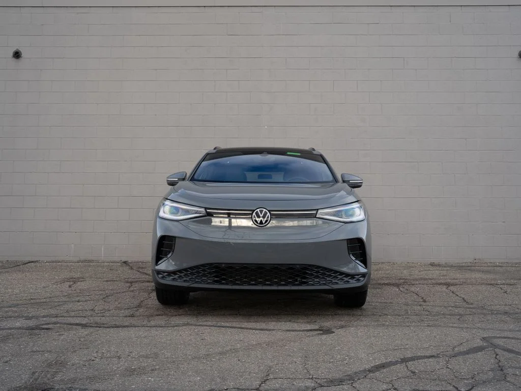 Used 2023 Gray Volkswagen Pro S image 10