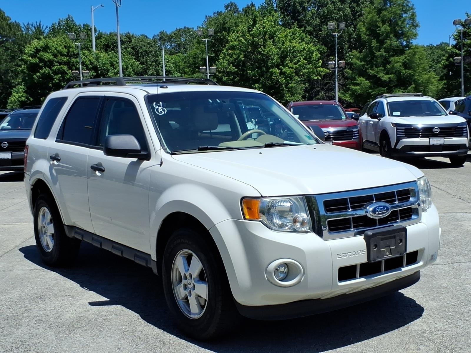 Used 2012 White Suede Ford XLT image 5