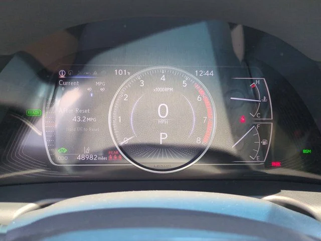 Certified Used 2022 Silver Lexus 300h Luxury image 27