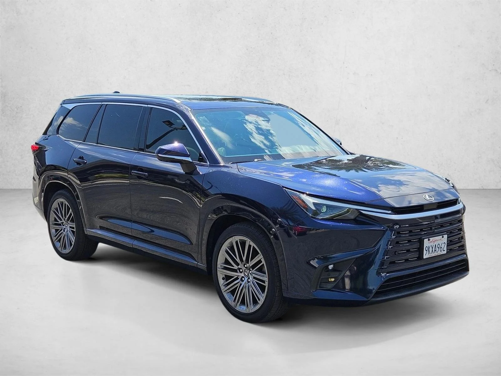Used 2024 Nightfall Mica Lexus LUXURY AWD image 3
