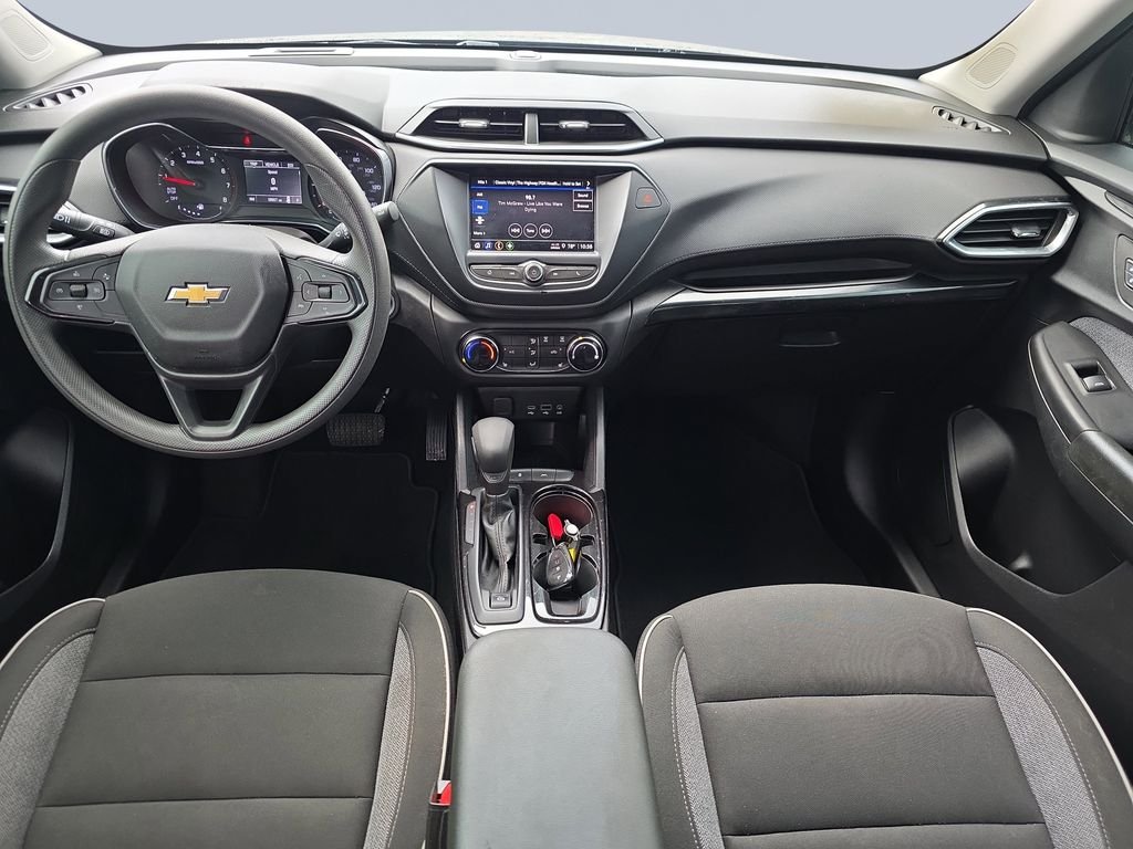 2023 Chevrolet TrailBlazer LT - Photo 13