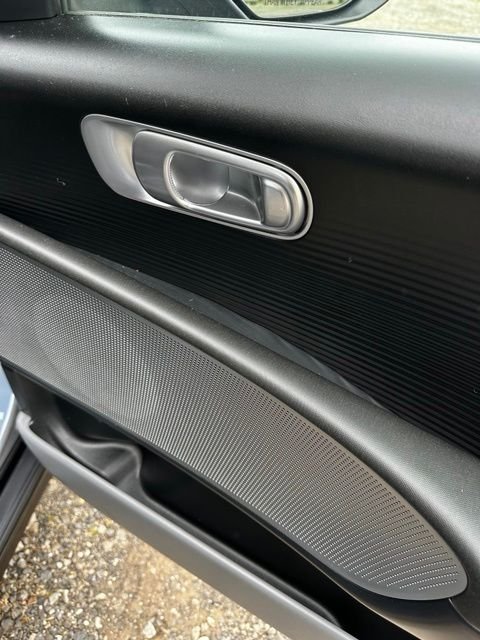 2025 Hyundai IONIQ 6 SE - Photo 18