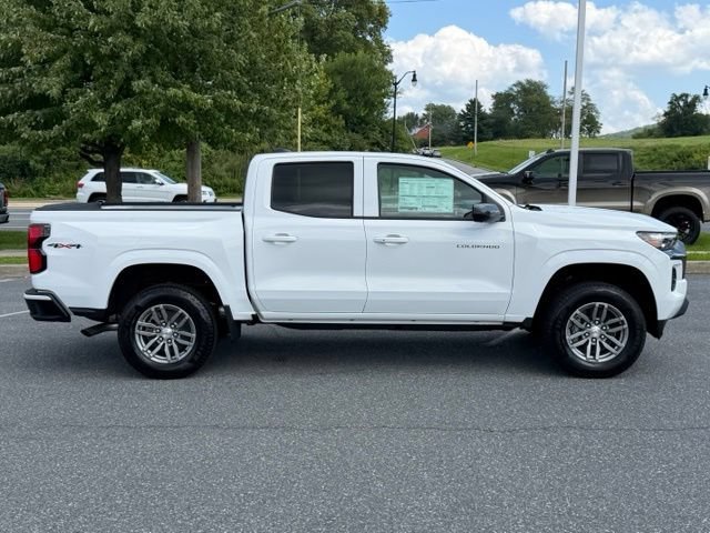 2026 Chevrolet Colorado LT - Photo 14