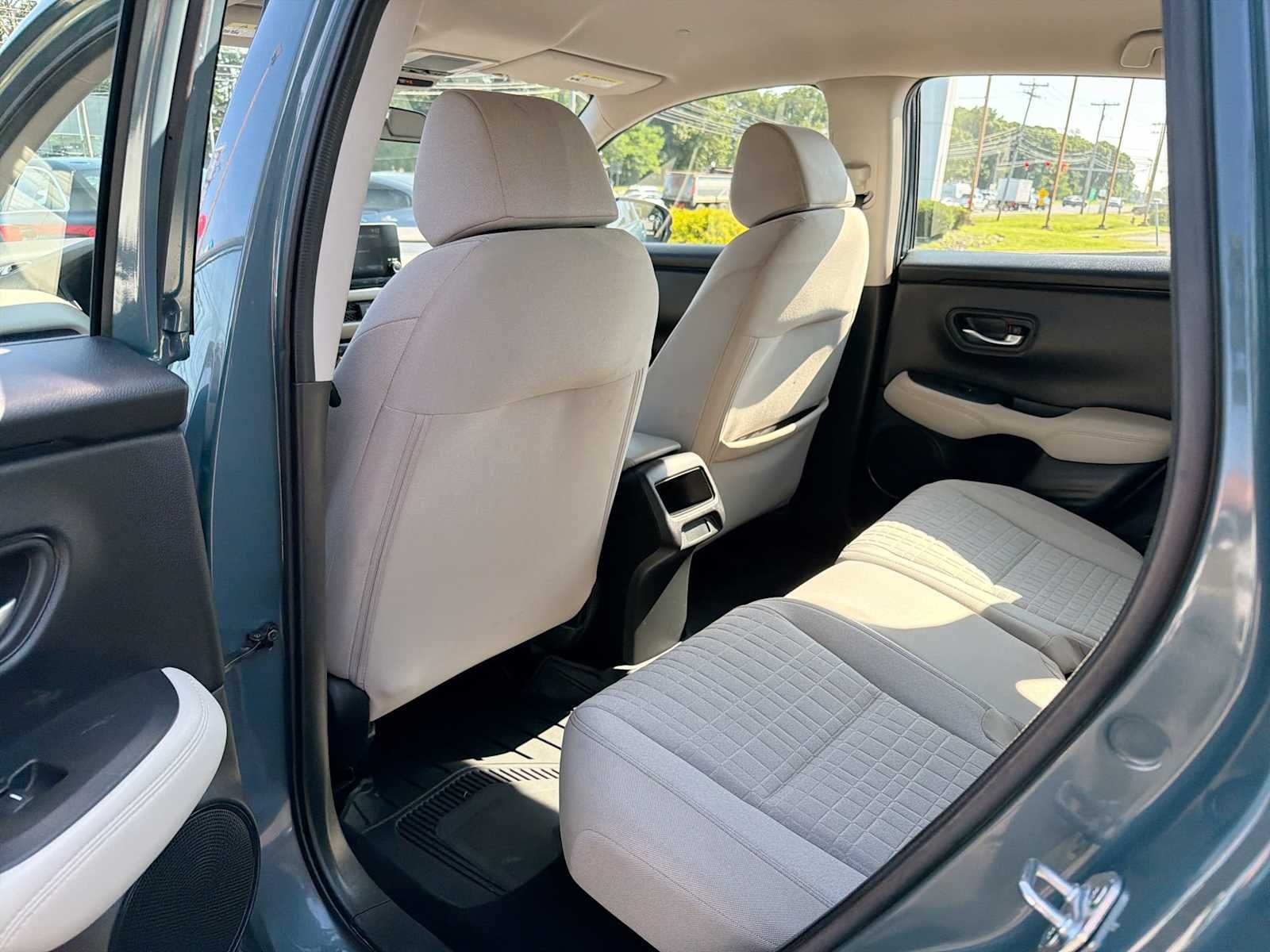2023 Honda HR-V LX - Photo 12